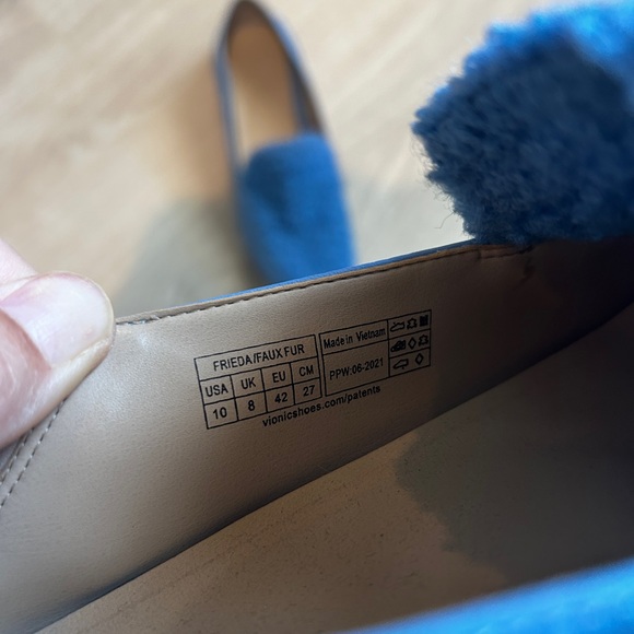Vionic Frieda Blue Sherpa Loafers Mules Sz 10 - Picture 7 of 7